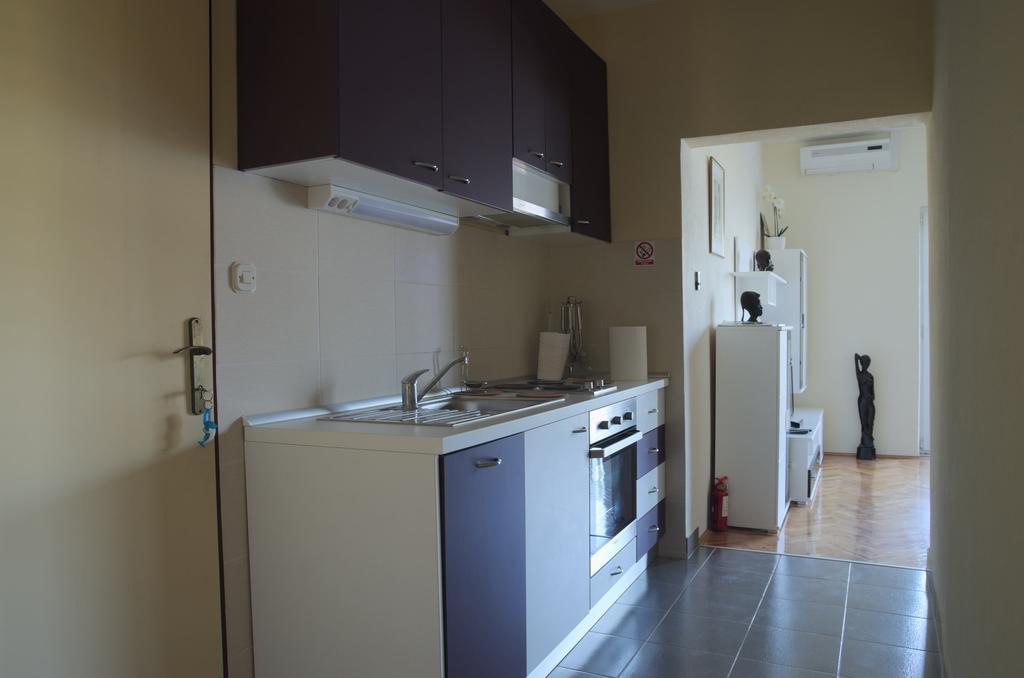Fei Fei Apartments Račišće 외부 사진