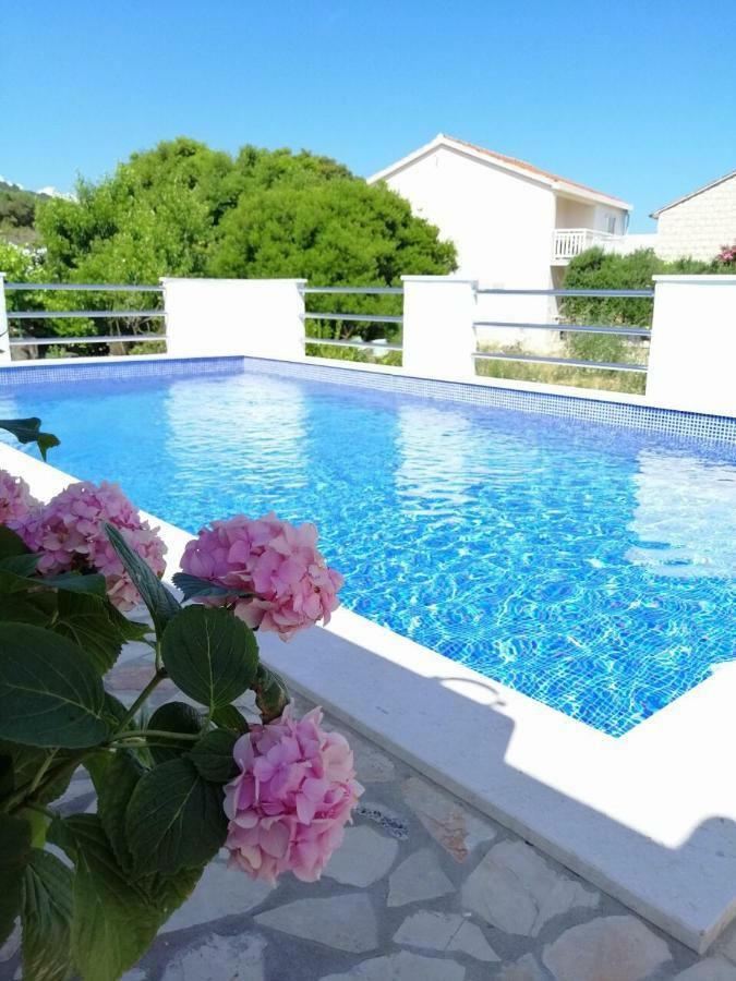 Fei Fei Apartments Račišće 외부 사진